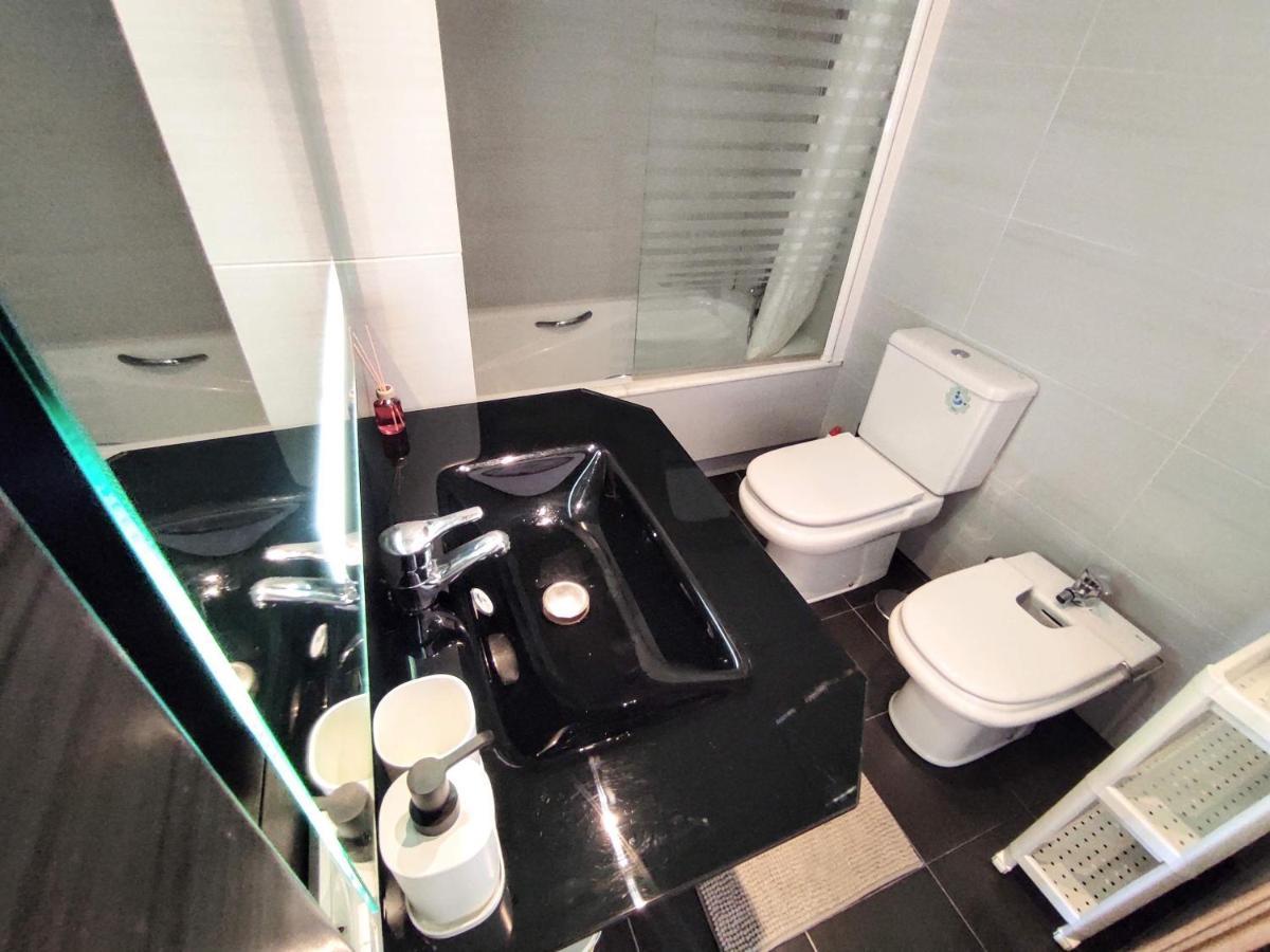 Manuela Nogales Apartments! Málaga Eksteriør bilde