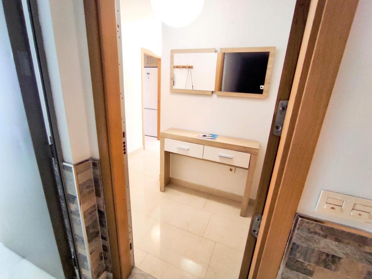 Manuela Nogales Apartments! Málaga Eksteriør bilde